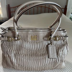 Coach champagne-colored gathered-leather carryall